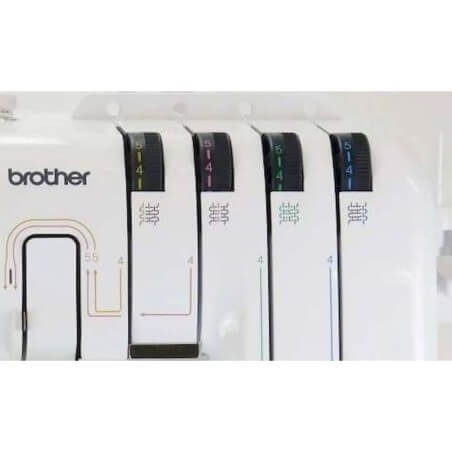 Les quatre molettes de tension repérées par un code couleur de la Brother 2104D