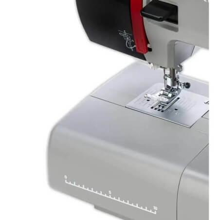 La zone de couture et le pied Power Stitch de la VERITAS Power Stitch Pro