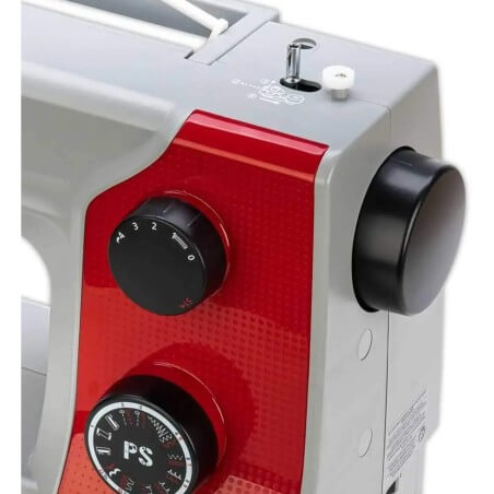 Le sélecteur des 17 points et les molettes de réglage de la Power Stitch Pro