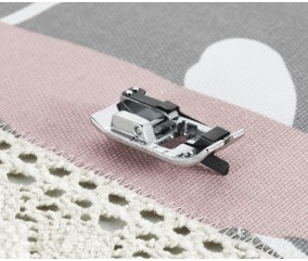 Kit de précision de couture FP01 Brother - pied d'assemblage bord à bord F056
