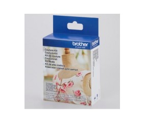 Kit de couture Brother CTRK1 - les 6 pieds sur fond blanc