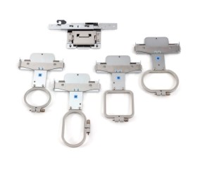 Ensemble cadres compacts Brother PRSFK1 - les 4 cadres et le bras E sur fond blanc