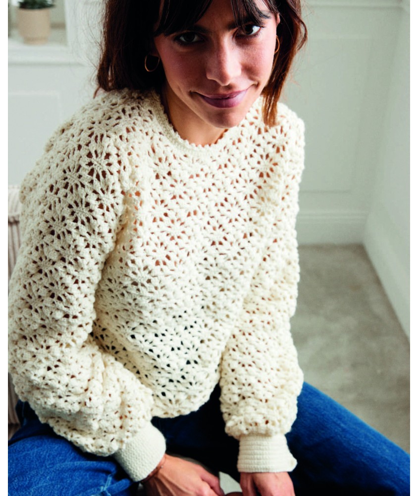 Pull Fallon au crochet en laine d'agneau - Patron crochet Phildar - modèle porté