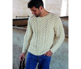 Pull homme Stanley à torsades - Patron tricot Phildar - modèle porté