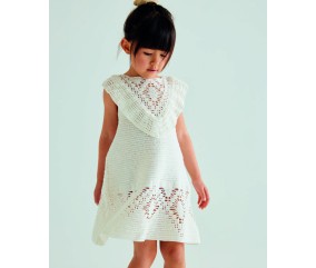 Robe enfant Oxanna au crochet en coton - Patron crochet Phildar - modèle porté