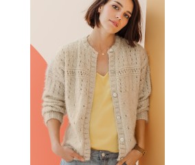 Gilet femme Eline en laine naturel, points fantaisie et noppes - Patron tricot Phildar - modèle fini