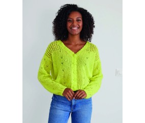 Gilet femme Irène en jaune absinthe, points fantaisie ajourés - Patron tricot Phildar - modèle fini