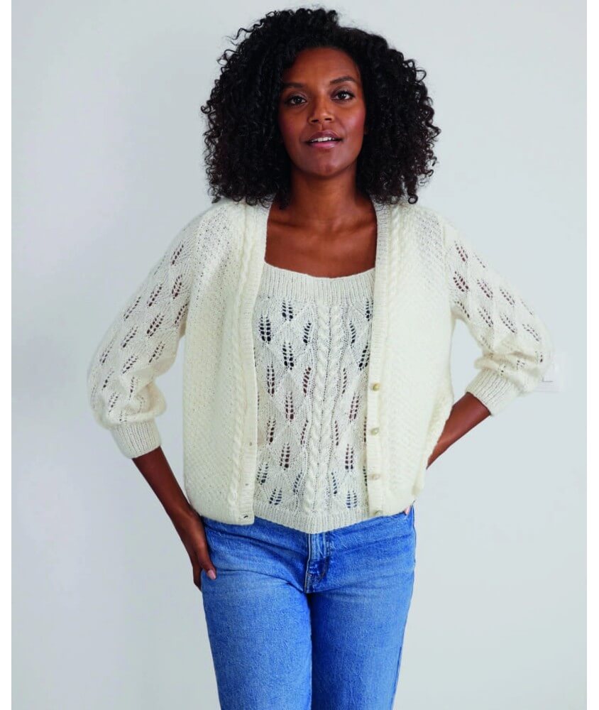 Gilet femme Isabel en nacre, point ajouré et manches ballon - Patron tricot Phildar - modèle fini