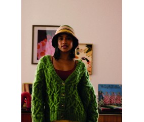 Gilet femme Shari vert olive, grosses torsades - Patron tricot Pingouin - modèle fini