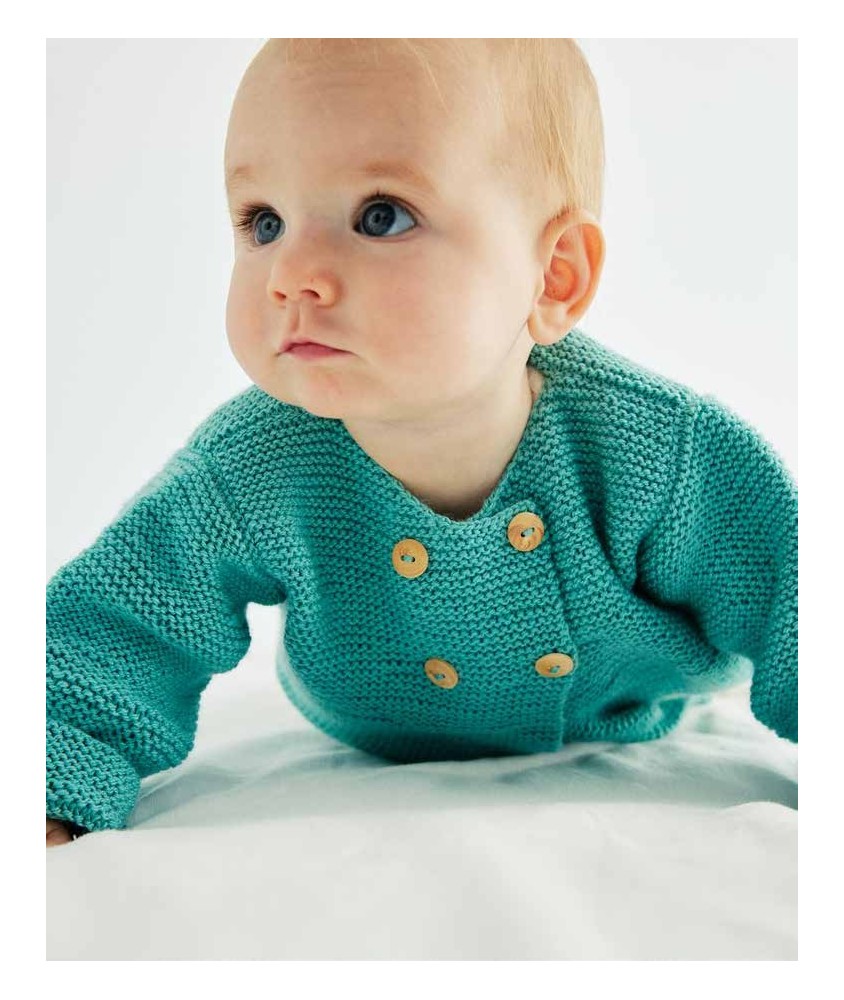 Gilet bébé Bao en laine soft green, point mousse - Patron tricot Phildar - modèle fini