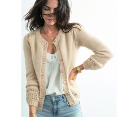 Gilet femme Louane en angora naturel, empiècement ajouré - Patron tricot Phildar - modèle fini