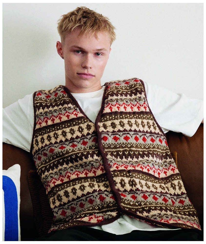 Gilet sans manches homme Patrick en jacquard cinq coloris - Patron tricot Pingouin - modèle fini