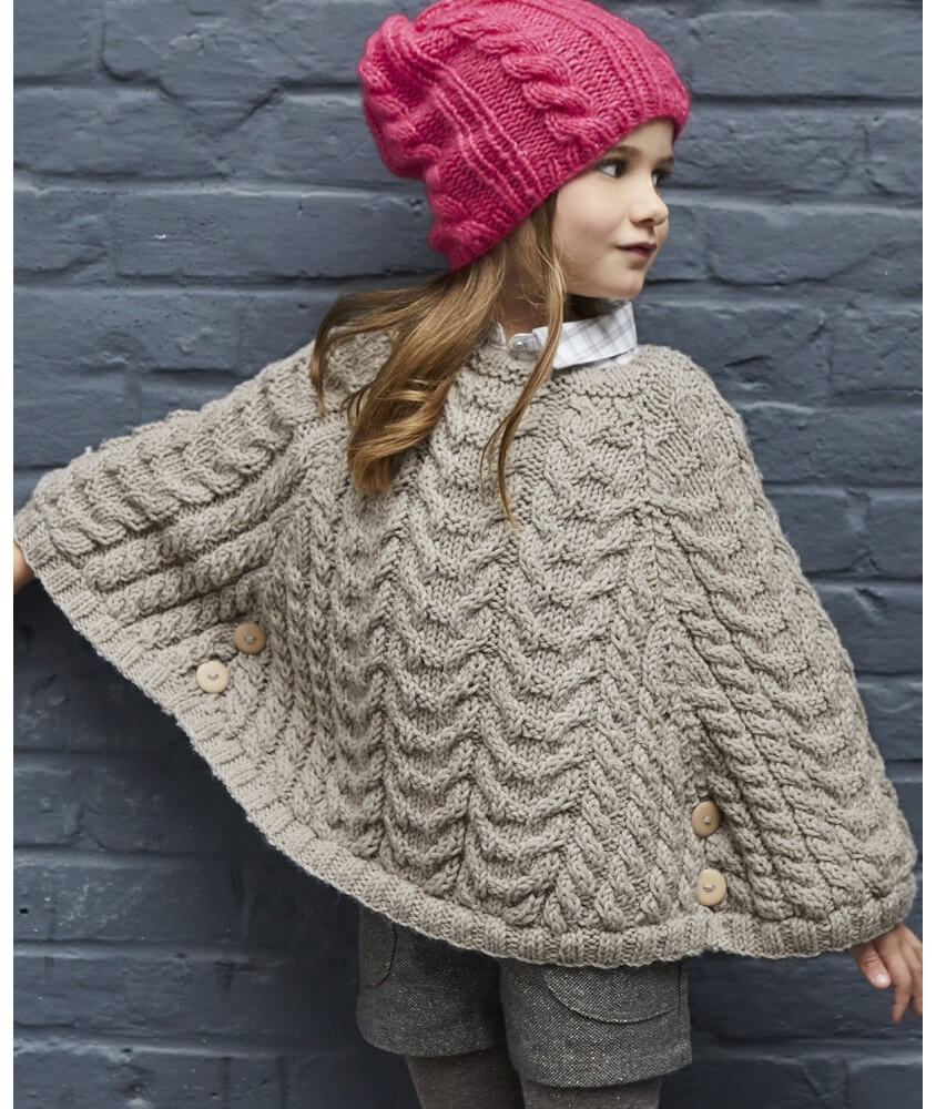 Poncho fille Abbie en laine naturel chiné, torsades et point fantaisie - Patron tricot Phildar - modèle fini