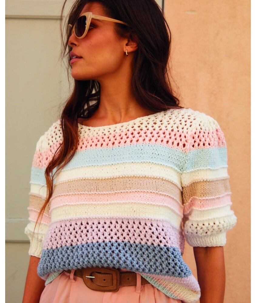 Pull femme Adrienne en coton rayé pastel, point de résille ajouré - Patron tricot Phildar - modèle fini