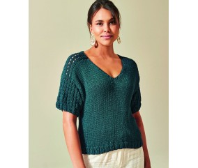 Pull femme Armelle en lyocell prusse, col V et manches ballon - Patron tricot Phildar - modèle fini
