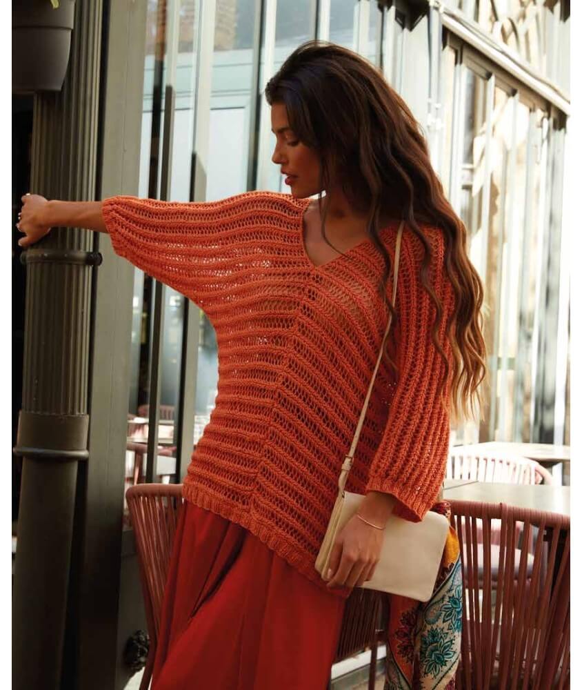 Pull femme Aziza en coton et lin vitamine, point ajouré - Patron tricot Phildar - modèle fini