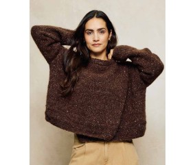 Pull femme Belzébée en tweed mohair chocolat, col montant - Patron tricot Phildar - modèle fini
