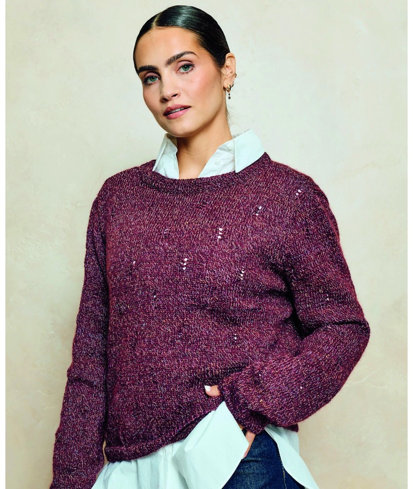 Pull femme Béonie en laine mérinos burgundy, point fantaisie ajouré - Patron tricot Phildar - modèle fini