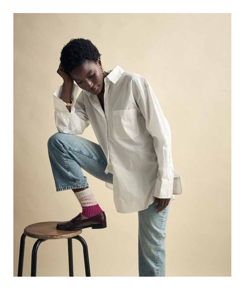 Chaussettes Ezra en point fantaisie bicolore, gamme écru rose et marine - Patron tricot Phildar - modèle fini
