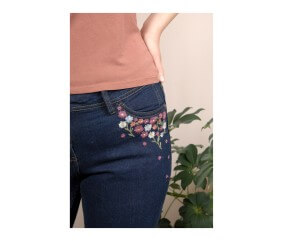 Patron de broderie Fleurs...