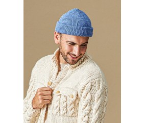 Bonnet docker Upper en côtes 1/1 fines, coloris jeans - Patron tricot Pingouin - modèle fini