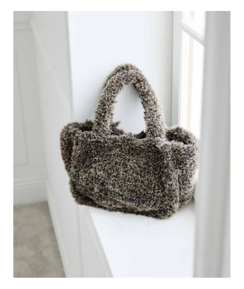 Sac Fridoline tricoté en fil effet fourrure vison, jersey, 30 x 20 cm avec anses - Patron tricot Phildar