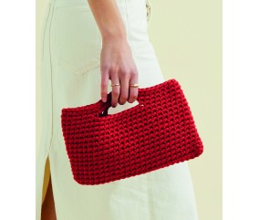 Sac Chase au crochet en fil déco rouge, mailles serrées, pochette à poignée, 28 x 17 cm - Patron Pingouin