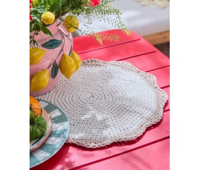 Set de table Gênes en corde de coton écru, bord festonné, 39 cm de diamètre - Patron crochet Pingouin