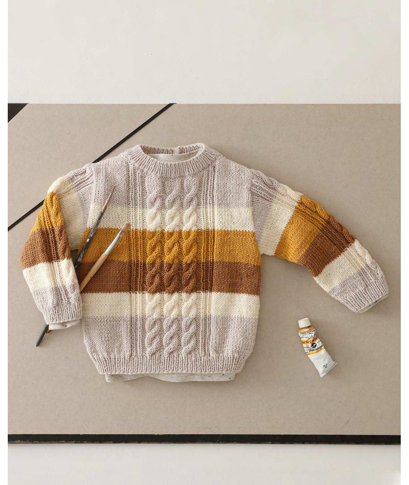 Pull Joseph à torsades centrales et rayures chanvre, écru, miel et caramel, présenté à plat - Patron tricot Phildar