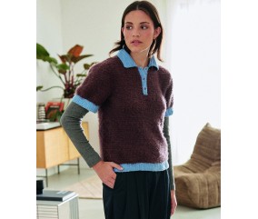 Polo Finn café au crochet, col et bordures bleu aquarelle, manches courtes - Patron crochet Pingouin
