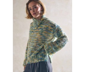 Pull Charleine en mohair moucheté bleu et vert, col montant fermé par quatre boutons - Patron Phildar