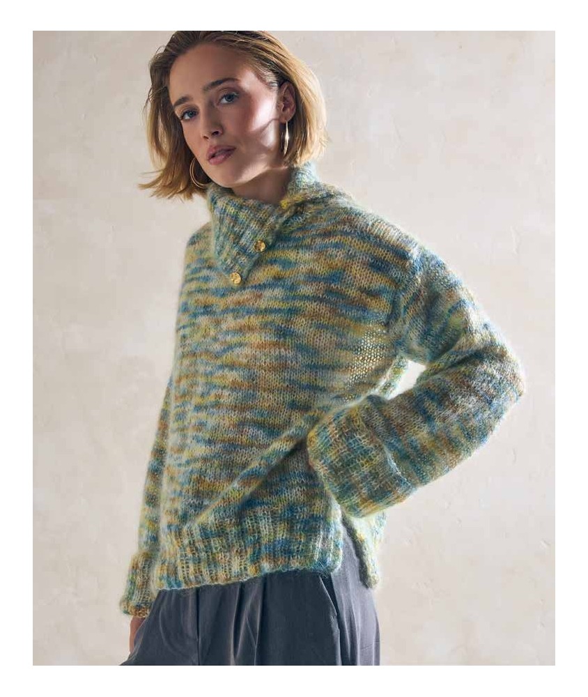 Pull Charleine en mohair moucheté bleu et vert, col montant fermé par quatre boutons - Patron Phildar