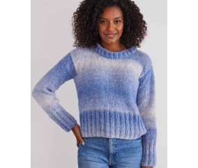 Pull Inaya bleu dégradé en alpaga imprimé, col rond et larges côtes en bas - Patron tricot Phildar
