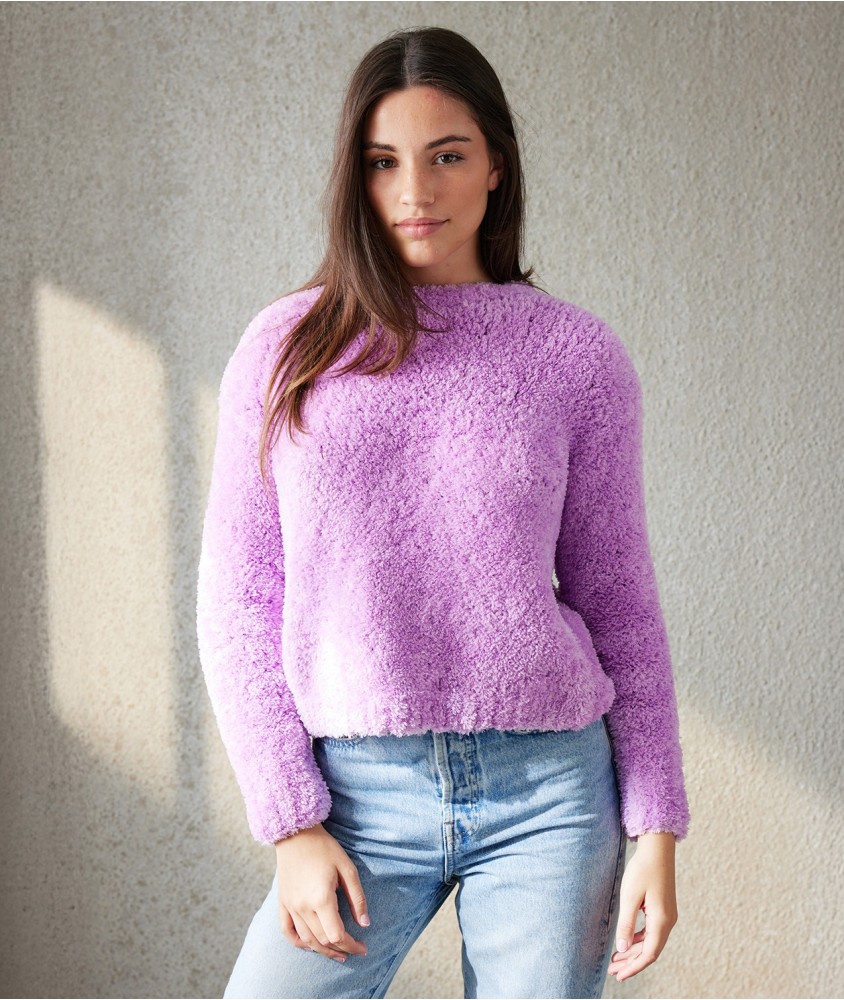 Pull Meryl en fil fourrure duveteux, jersey et bords côtes, manches longues - Patron tricot Pingouin
