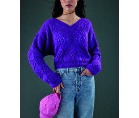 Pull Swipe en point fantaisie, col croisé au centre devant et manches taillées dans le corps - Patron tricot Pingouin