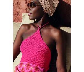 Top Firma pétunia au crochet en coton, dos lacé par une cordelière et tour de cou noué - Patron crochet Phildar