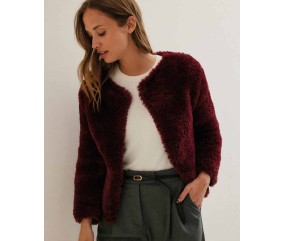 Veste Oda burgundy courte en fil fourrure, manches longues, portée ouverte sans boutonnage - Patron tricot Phildar