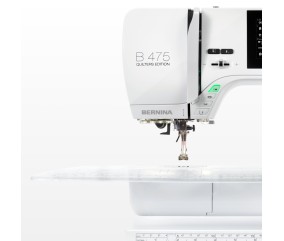 Zone de couture de la BERNINA 475 QE