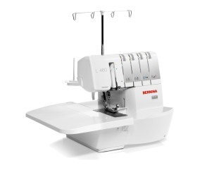 BERNINA L 460 vue de trois quarts gauche