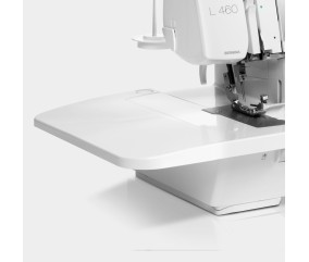 Espace de travail de la BERNINA L 460