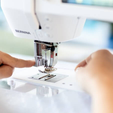 Changement de semelle sur la BERNINA B 325 New
