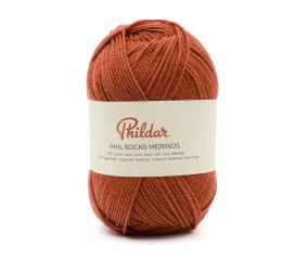 Phil Socks Merinos Phildar - coloris Terre Battue - pelote sur fond blanc