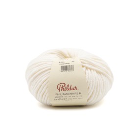 Phil Imaginaire 8 Phildar - coloris Blanc - pelote sur fond blanc