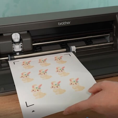Découpe de stickers imprimés avec la Brother Bellissimo CT1
