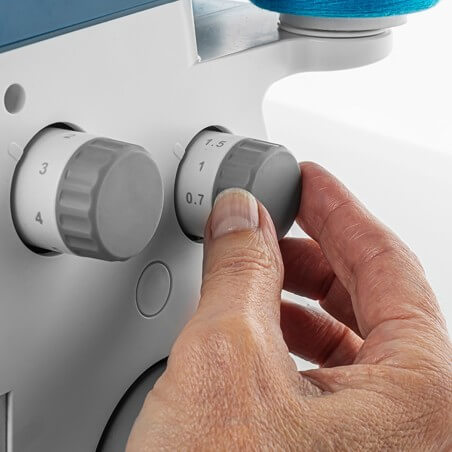 Surjeteuse PFAFF Admire 1000 - molettes de réglage