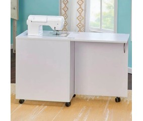 Meuble de couture Tailormade Compact Blanc - dans un atelier de couture