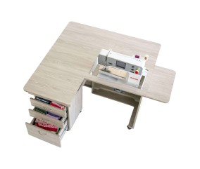 Meuble de couture Tailormade Quilter's Dream Chêne gris - ouvert avec machine à coudre
