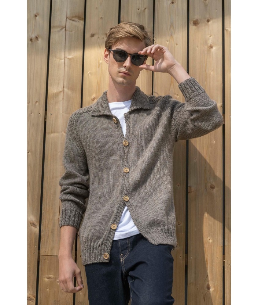 Patron gratuit Gilet fin manches marteau homme Iannis