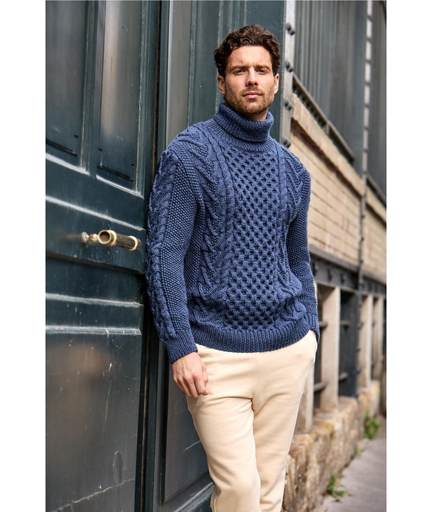 Patron tricot gratuit Pull col roulé à torsades Iann
