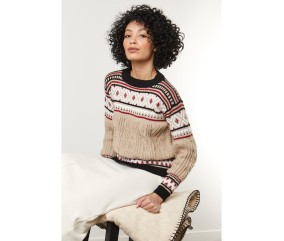 Patron tricot gratuit Pull jacquard et torsades Ilona